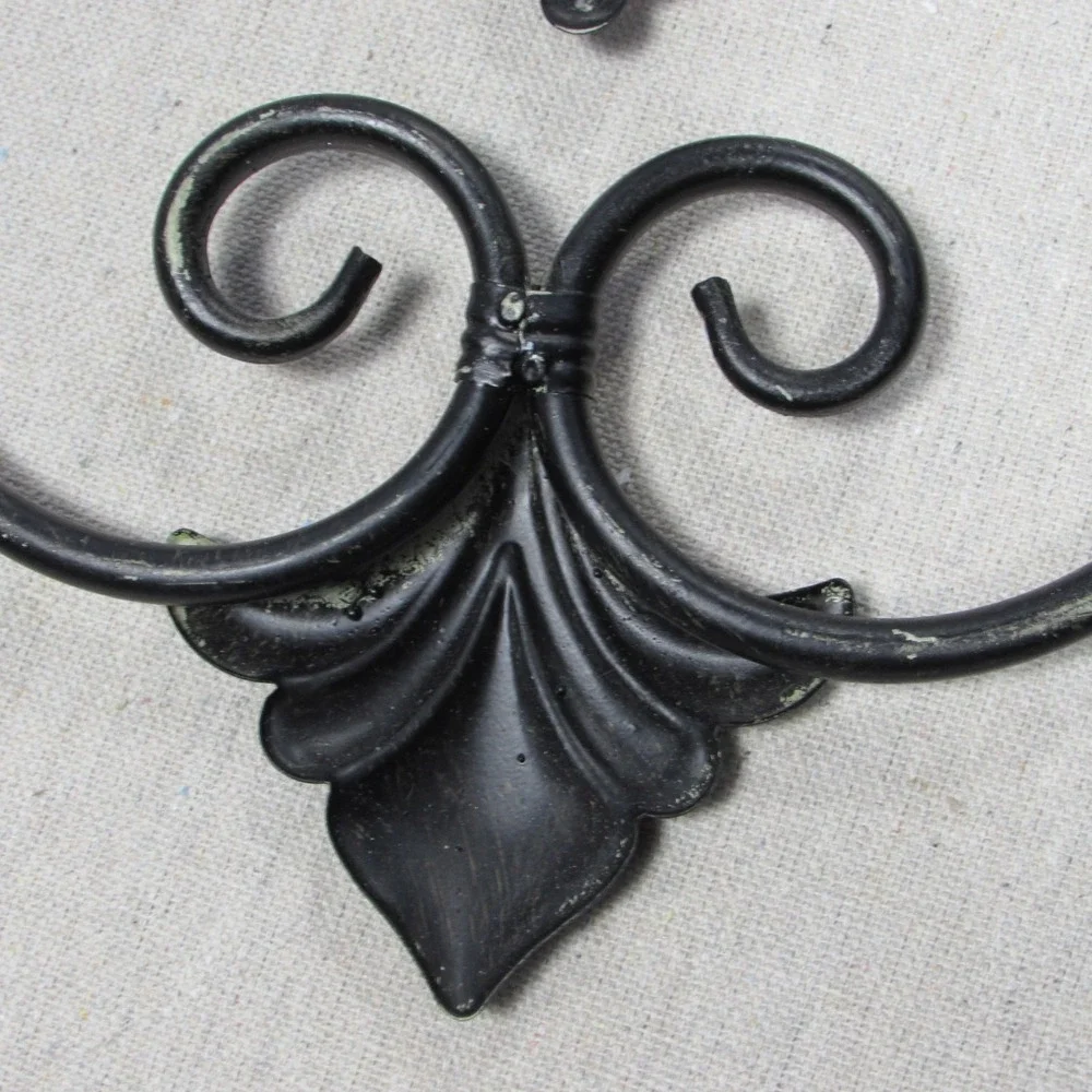 N/A large metal